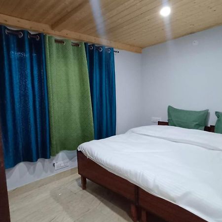 Shiv Shakti Homestay - Near Isbt, Bypass Mc Parking, Hpu, And Advance Study Σίμλα Εξωτερικό φωτογραφία