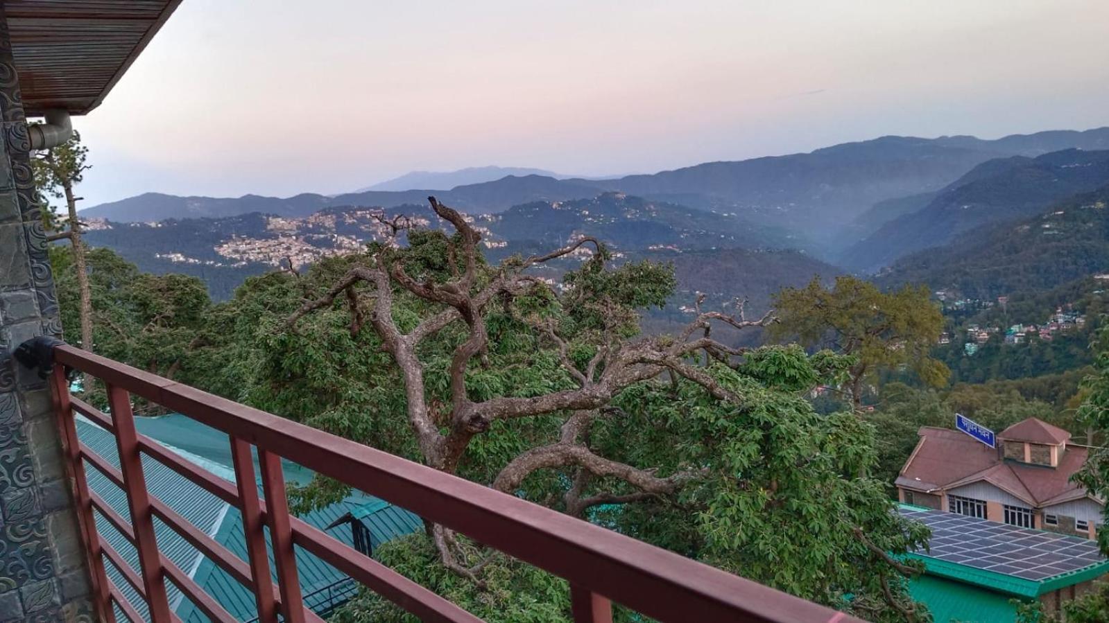 Shiv Shakti Homestay - Near Isbt, Bypass Mc Parking, Hpu, And Advance Study Σίμλα Εξωτερικό φωτογραφία