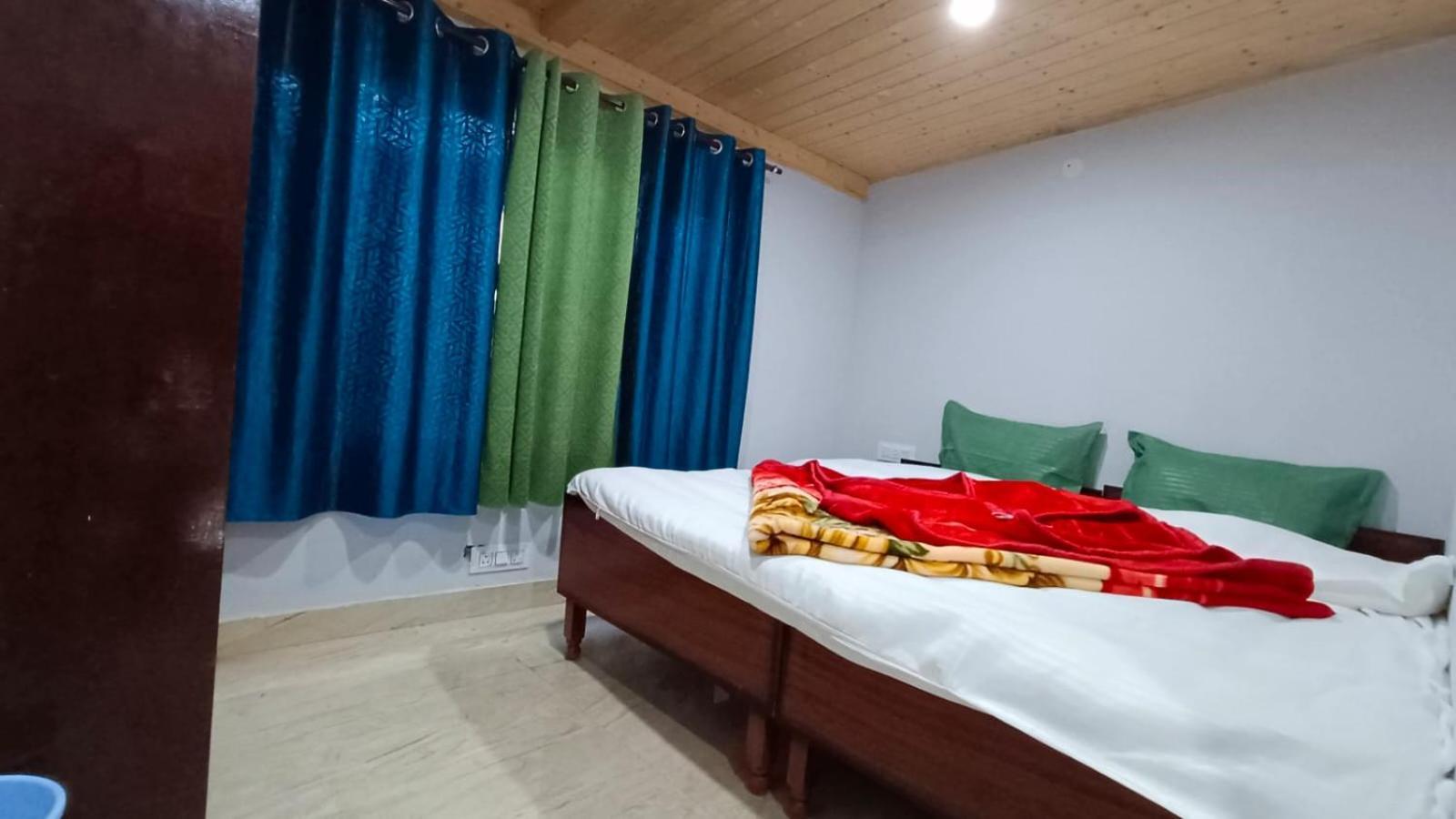 Shiv Shakti Homestay - Near Isbt, Bypass Mc Parking, Hpu, And Advance Study Σίμλα Εξωτερικό φωτογραφία