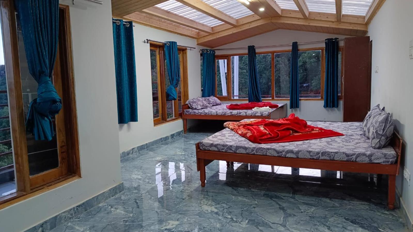 Shiv Shakti Homestay - Near Isbt, Bypass Mc Parking, Hpu, And Advance Study Σίμλα Εξωτερικό φωτογραφία